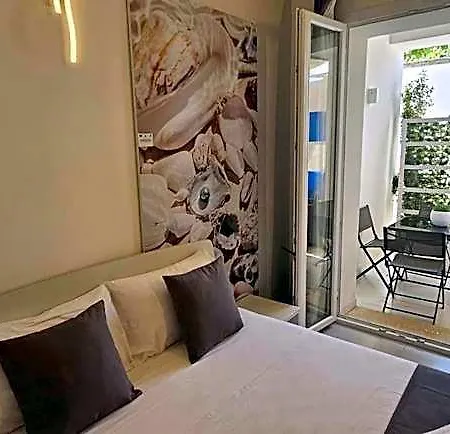 Отель Diletta's 3*